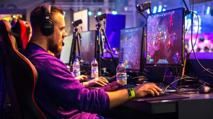 How to Make Money Betting on ESports